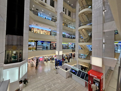 Lucky Plaza (D9), Retail #620062671